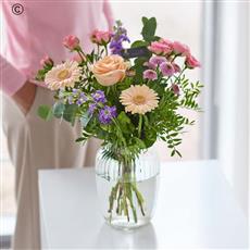  Interflora pastel Vase -size 1
