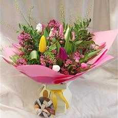Tulips and chocolates Giftbox