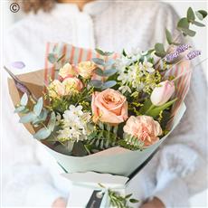 Trending Spring Giftbox