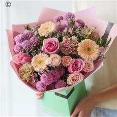 Interflora Pastel Giftbox - size 3